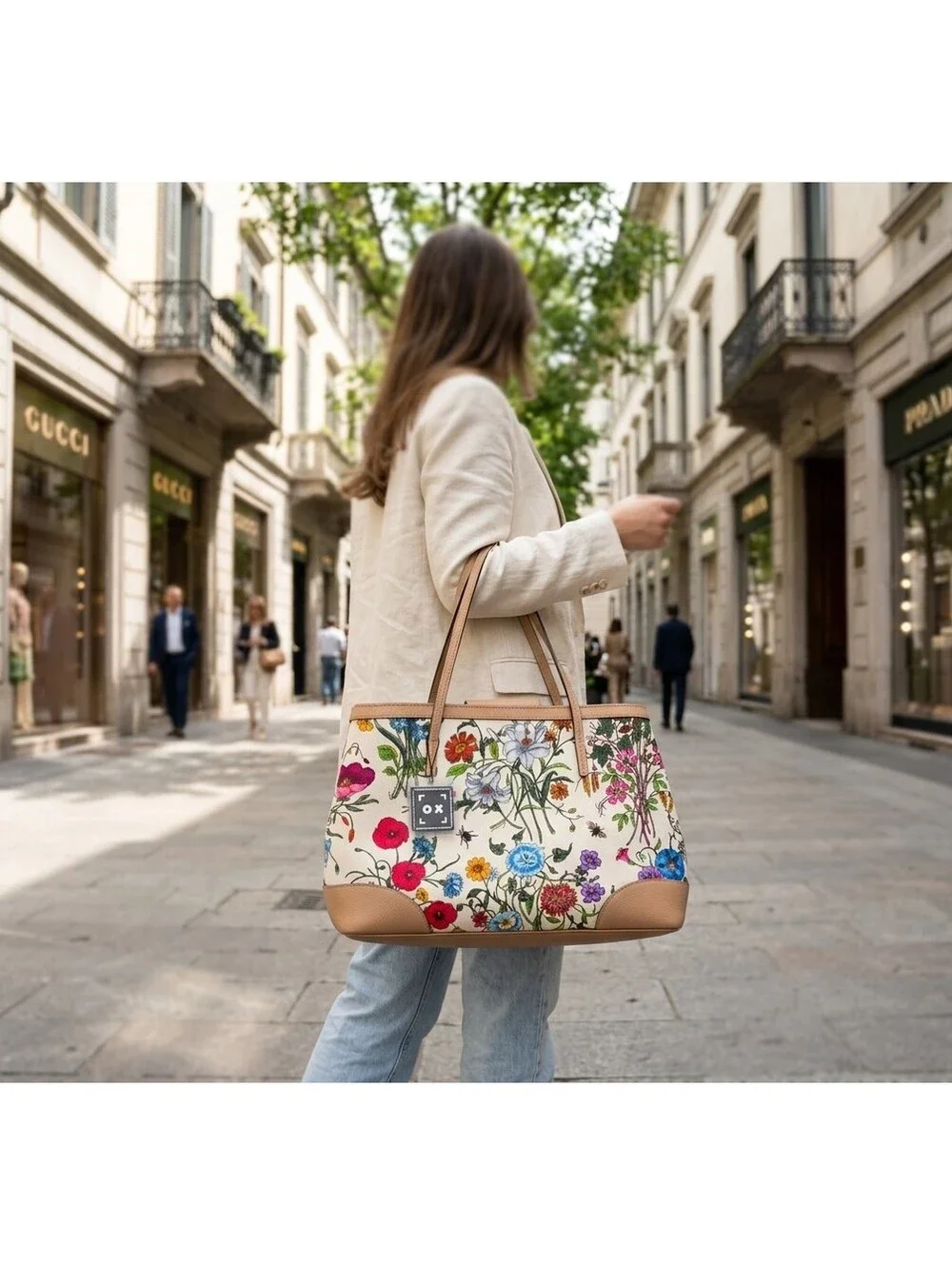 Gucci Flora Canvas Tote | Like New | COA Included - Picture 2 of 11